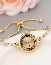 Elegant Golden Ladies Bracelet Watch